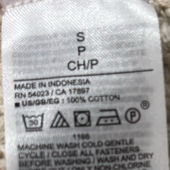 GAP Cream Women's Cardigan Sweater Small - Picture 6 of 6